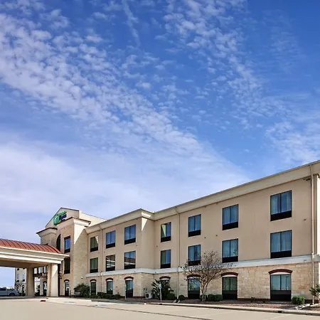Holiday Inn Express Hotel & Suites Floresville By Ihg